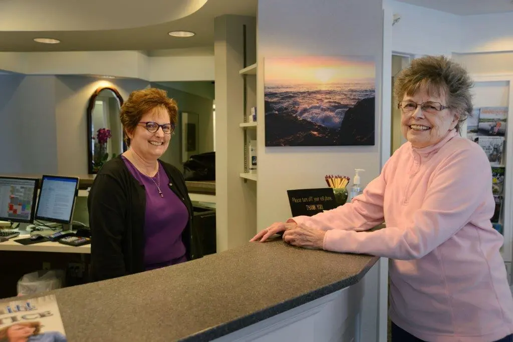 Front desk with 2 woman staff 